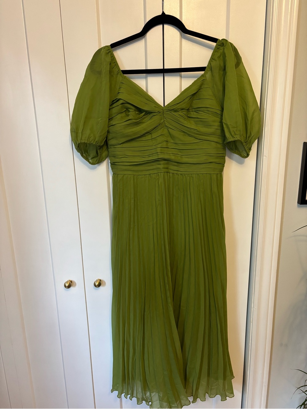 Abercrombie & Fitch Green Midi Dress